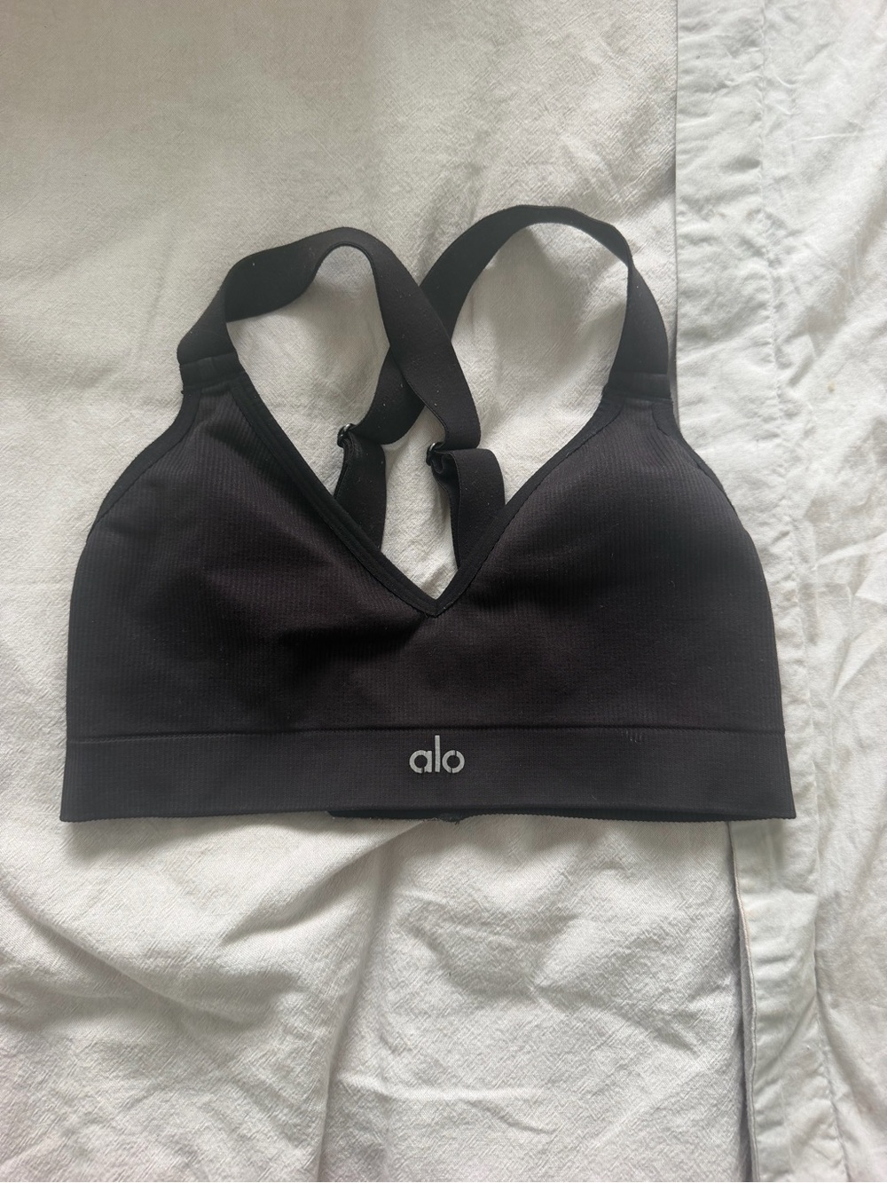 ALO Yoga Black V-Neck Racerback Sports Bra